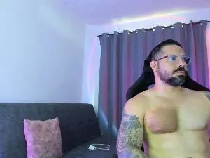 Cam4 Sex Chat of _TheThompsons