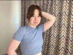 Cam4 Watch Live Sex Cams of VivienneTuter