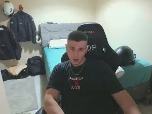 Cam4 Sex Cam of Ulxer35