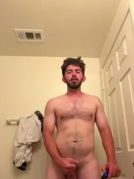 Cam4 Free Live Porn of bigguapoo