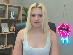Cam4 Watch Live Sex Cams of SweetLilyxo