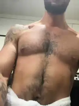 Cam4 Live Sex of Xxxguyunderyou