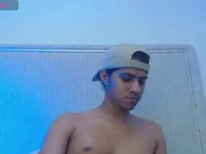 Cam4 Adult Webcams of VIC_COOPER