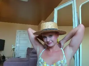 Cam4 Sex Cam of _MissMiracle_