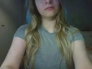 Cam4 Watch Live Sex Cams of Rosie_June
