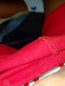 Cam4 Live Sex Cam of Rojasx77_Poring