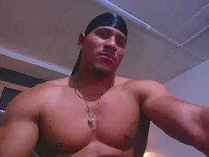 Cam4 Free Live Porn of teddyfit_19cm