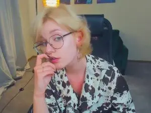 Cam4 Free Porn Cam of MaragaretNanasy