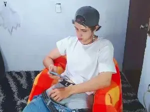 Cam4 Free Porn Cam of Noah_sokolov_