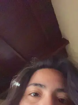 Cam4 Live Porn of aguztima