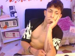 Cam4 Watch Live Sex Cams of kei_23