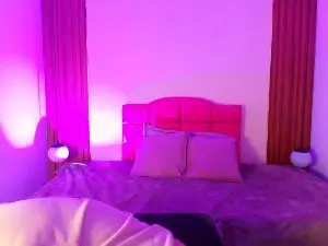 Cam4 Best Webcam of IvonneRoss_
