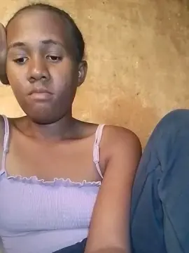 Cam4 Nude Webcam of Lilly_cruz