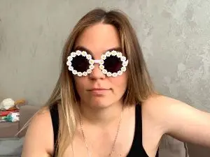 Cam4 Live Sex Cam of DomenicaCoast
