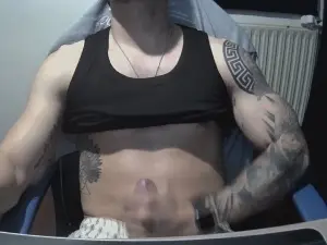 Cam4 Live Sex of alejoduarte55