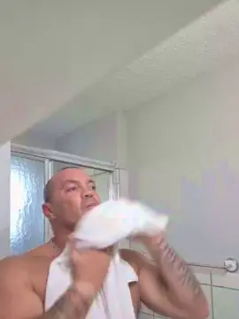 Cam4 Adult Video Chat of BeastMonsterxxx