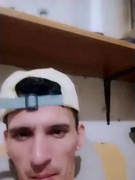 Cam4 Private Sex Chat of adrian19921