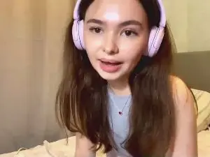 Cam4 Watch Live Sex Cams of LeonilaAyo