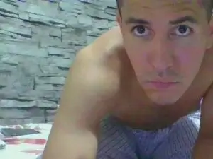 Cam4 Adult Webcams of Sexylatin64