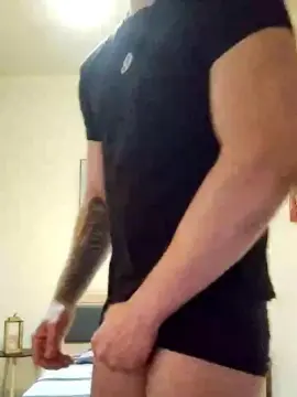 Cam4 Free Porn Cam of AlbanianFker21