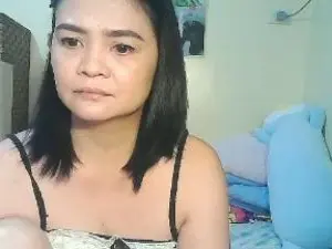 Cam4 Nude Webcam of Kisses_Mae