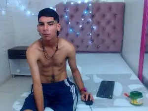 Cam4 Best live sex cam show of Camilo_Boyxx