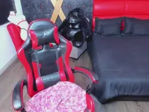 Cam4 Watch Live Sex Cams of saraa_squirt