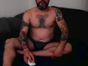 Cam4 Live Porn of enrikaionut_fun