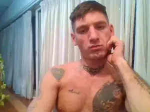 Cam4 Live Porn of 3mmasi3t3