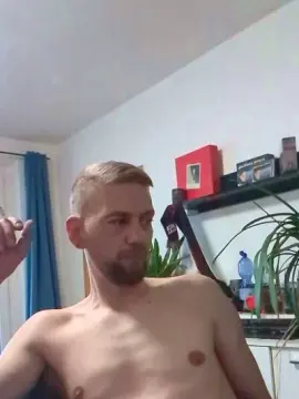 Cam4 Live Sex of Lienlingsidiot