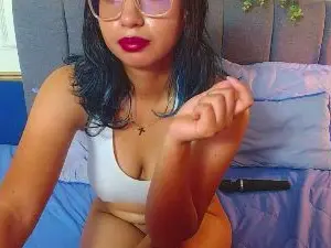 Cam4 Private Sex Chat of Violet_2003