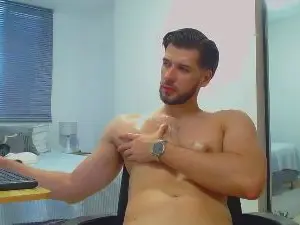Cam4 Adult Webcam of MARCK_CHEST