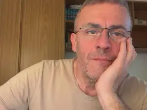 Cam4 Free Porn Cam of KOUROSBOY