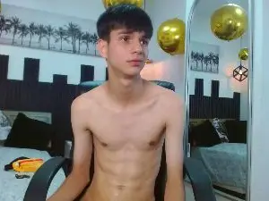 Cam4 Free Live Porn of maxim_rod
