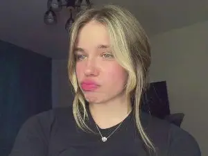 Cam4 Private Sex Chat of LindseyWatah