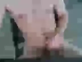 Cam4 Live Porn of hairytboy1