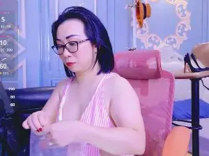 Cam4 Adult Video Chat of LucianaME