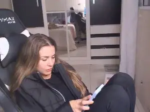 Cam4 Free Porn Cam of Lemyny