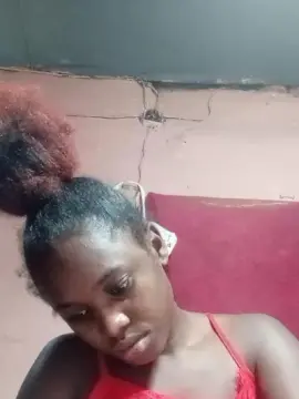 Cam4 Free Live Porn of emeli2