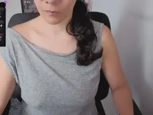 Cam4 Live Sex of Giselle_moon