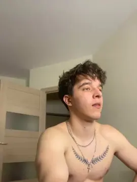 Cam4 Live Porn of bravo_maestro