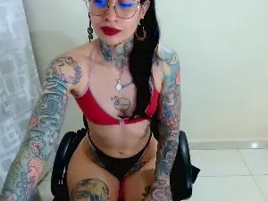 Cam4 Free Live Porn of cristal_jayan