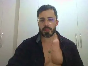 Cam4 Private Sex Chat of Alers87