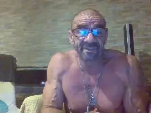 Cam4 Private Sex Chat of TomiPsexy