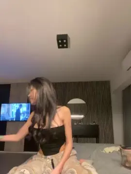 Cam4 Live Sex of Ari_linda