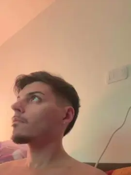 Cam4 Live Porn of ThomasRM98