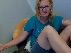 Cam4 Adult Webcam of RoteZora85