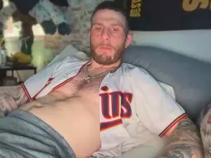 Cam4 Watch Live Sex Cams of reallygoated95