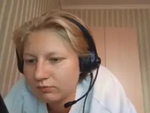 Cam4 Live Sex of SuzannaRadics