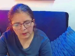 Cam4 Sex Cam of Linda_banks_